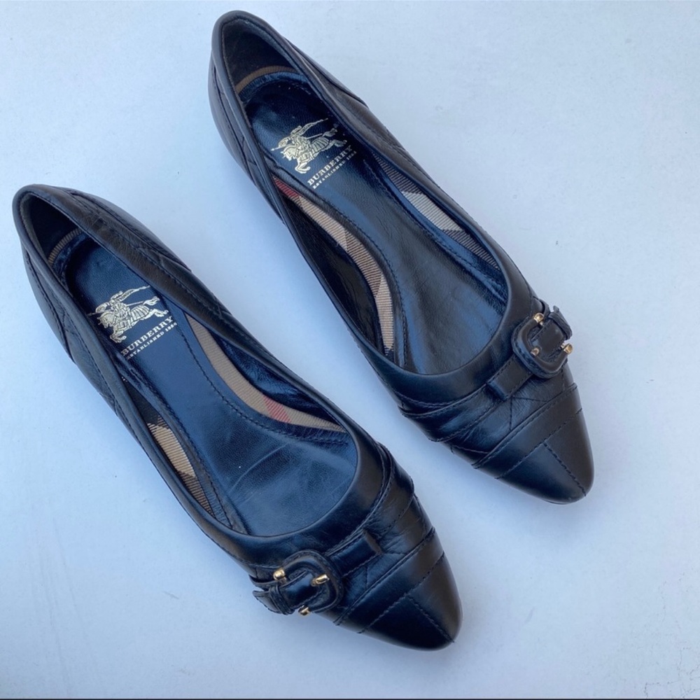 Burberry black quilted pointed toe
